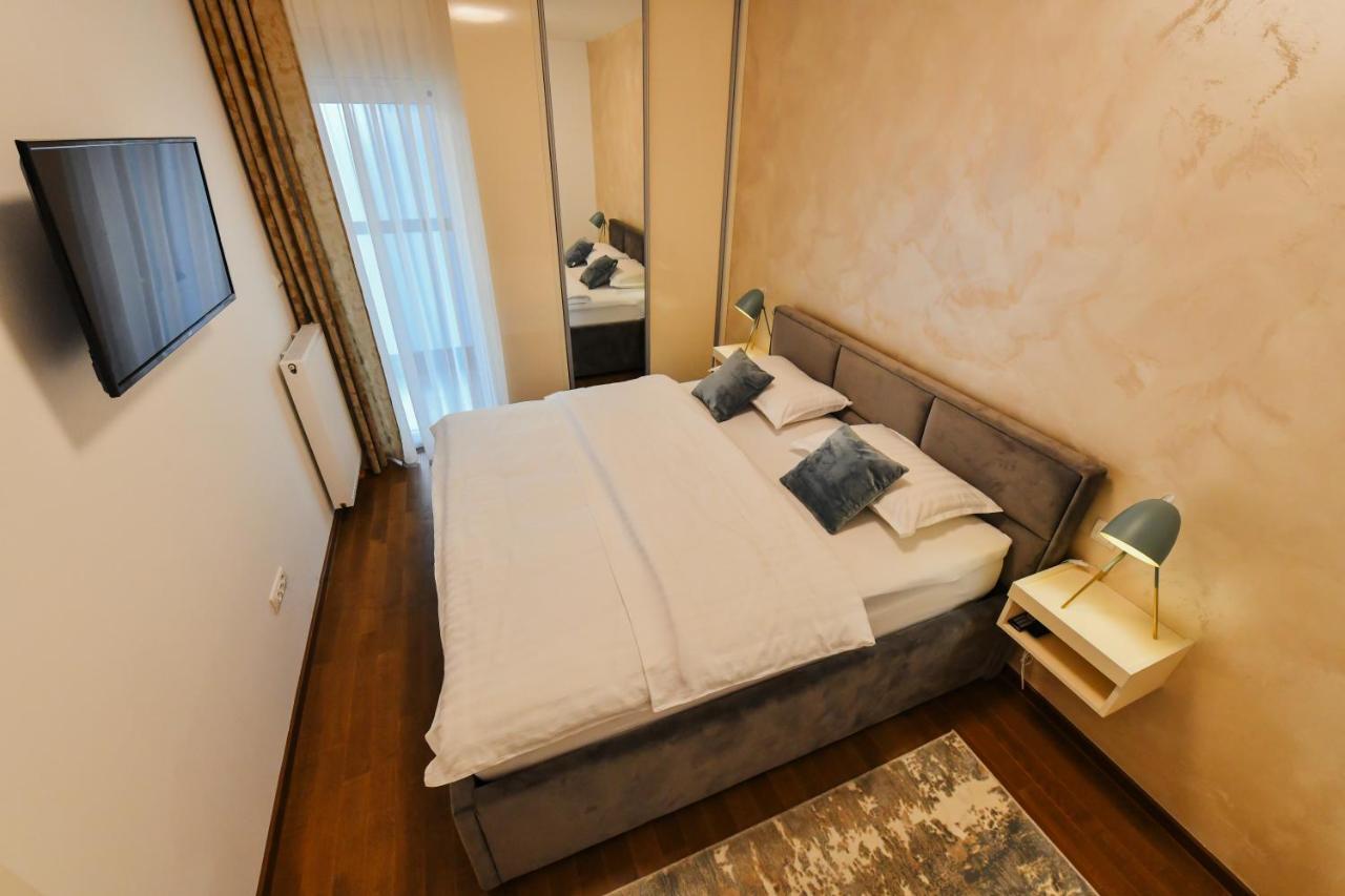 Apartment Lana Баня-Лука Екстер'єр фото